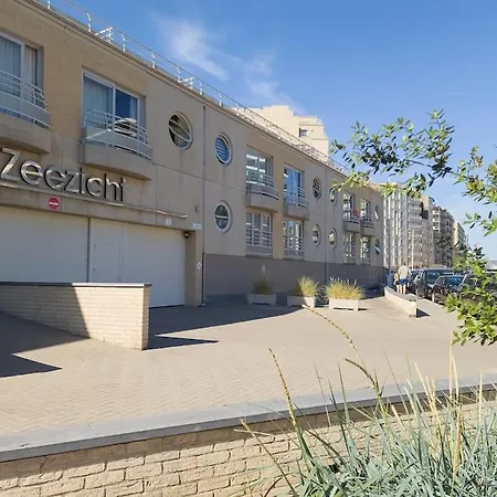 Cozy With Pool Close To The Sea Остенде