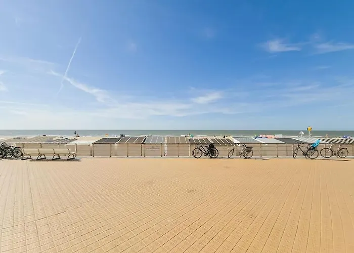 Cozy With Pool Close To The Sea * Ostend