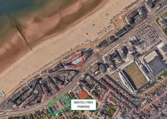 Cozy With Pool Close To The Sea Apartment